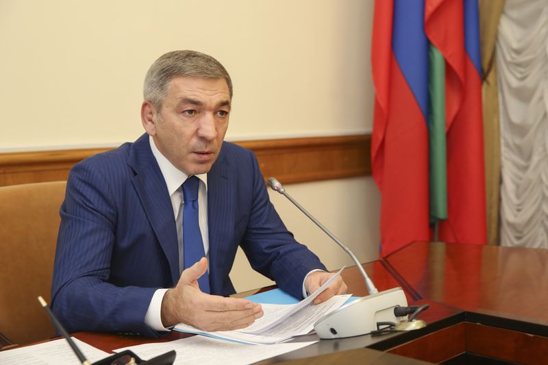 В Правительстве Дагестана обсудили вопрос готовности объектов, планируемых к вводу до конца текущего года