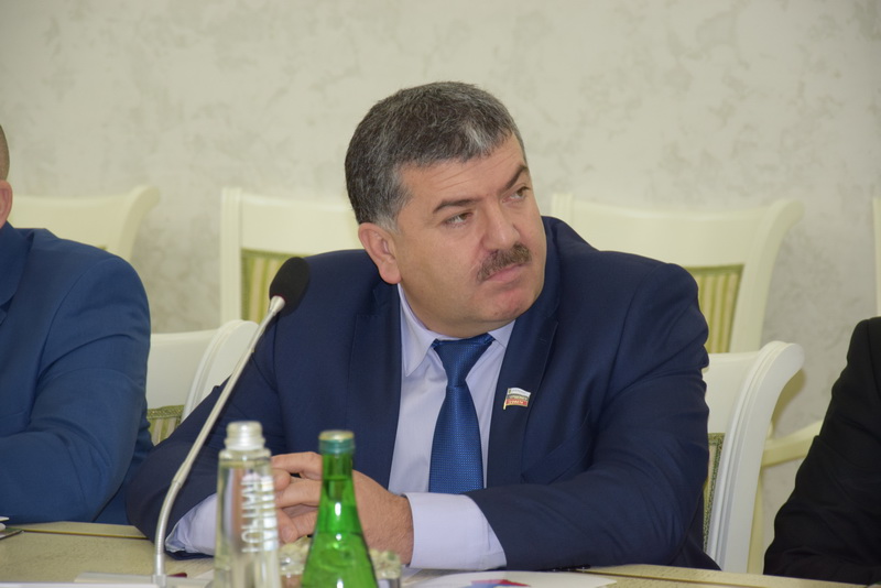 Совещание с представителями Дагестана в регионах РФ прошло в махачкалинском Доме дружбы