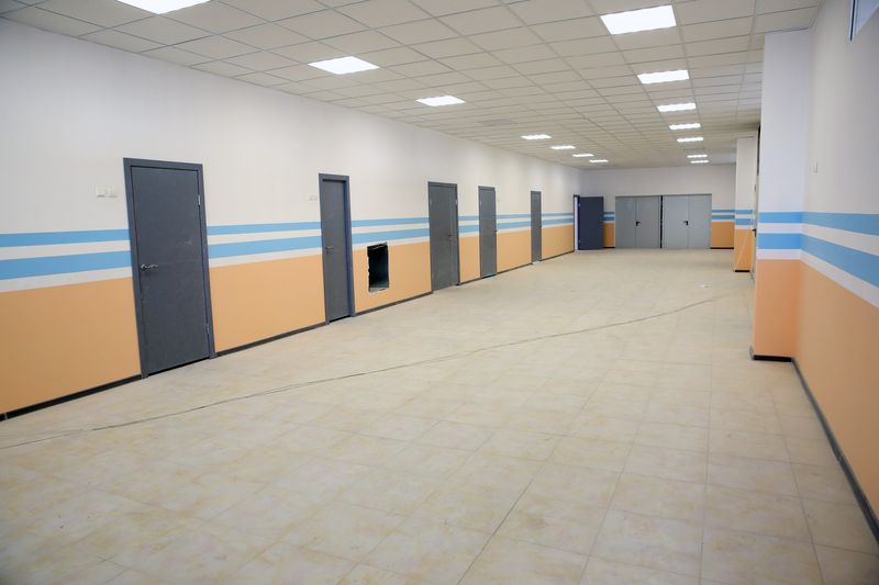 В здании будущей современной школы в г. Каспийске завершены строительно-монтажные работы