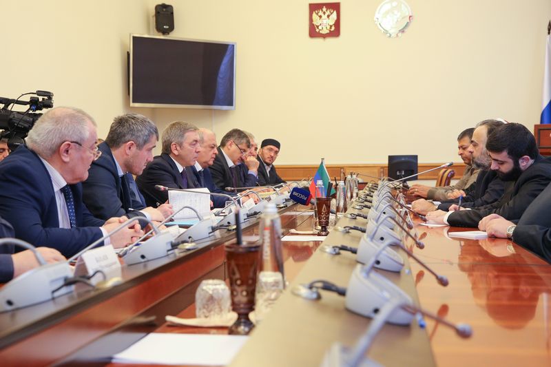 Абдусамад Гамидов встретился с министром по делам религий и вакуфов Сирийской Арабской Республики, шейхом Мухаммадом Абдус-Сатар Ас Сайидом