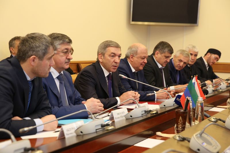 Абдусамад Гамидов встретился с министром по делам религий и вакуфов Сирийской Арабской Республики, шейхом Мухаммадом Абдус-Сатар Ас Сайидом