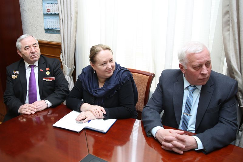 Рамазан Джафаров встретился с делегацией из Курска