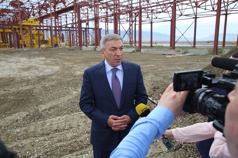 Абдусамад Гамидов проинспектировал инвестиционную площадку «Уйташ»