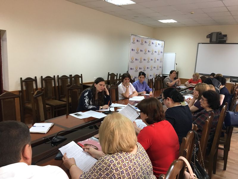 Под руководством Екатериной Толстиковой обсудили участие в конкурсе благотворительного фонда "Рыбаков Фонд"