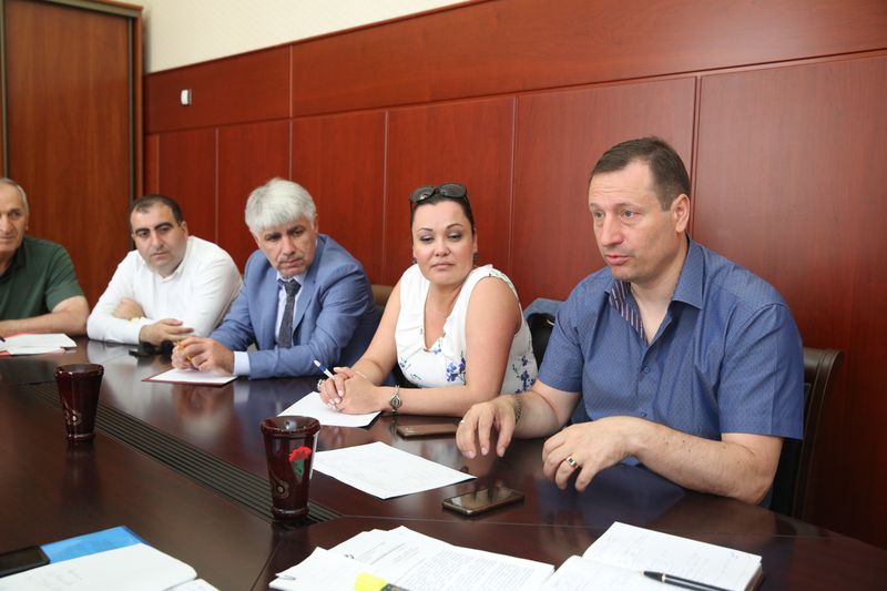 В Правительстве Дагестана обсудили подготовку к проекту «Маяки дружбы. Башни Кавказа»-2017