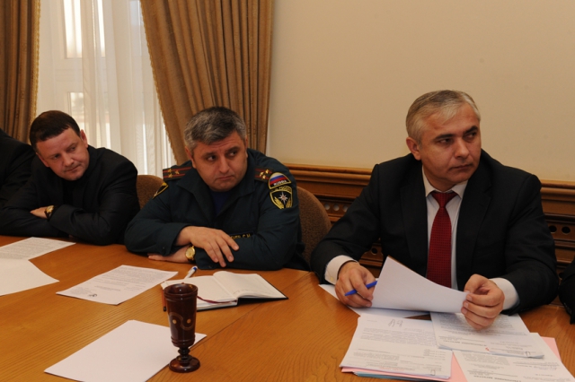 В Правительстве Дагестана обсудили меры по обеспечению безопасного пропуска половодья и паводков