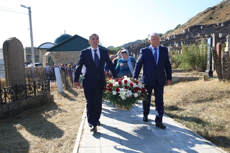 В Дагестане торжественно открылись Гамзатовские дни «Белые журавли»